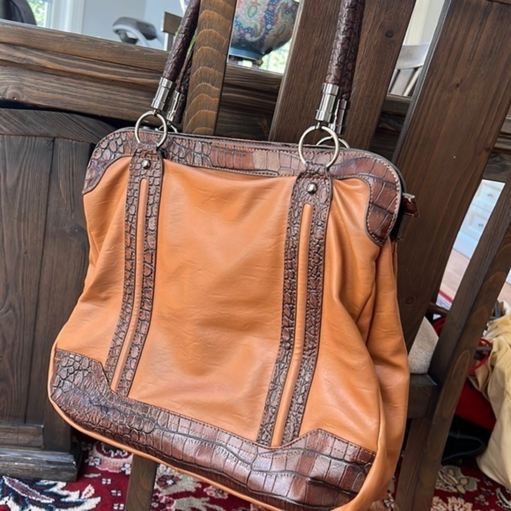 Large vintage brown faux leather shoulder bag with croc embossed trim